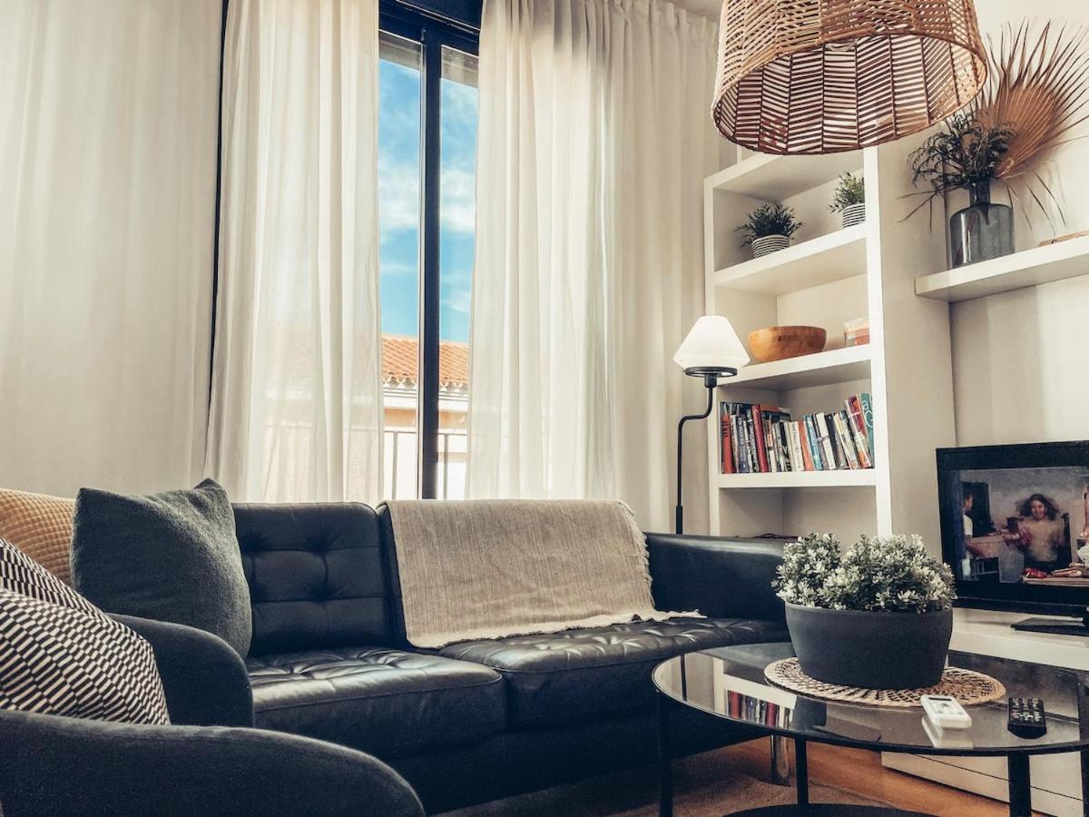 Panoramic Rooftop Duplex Retreat Heart Of Apartment