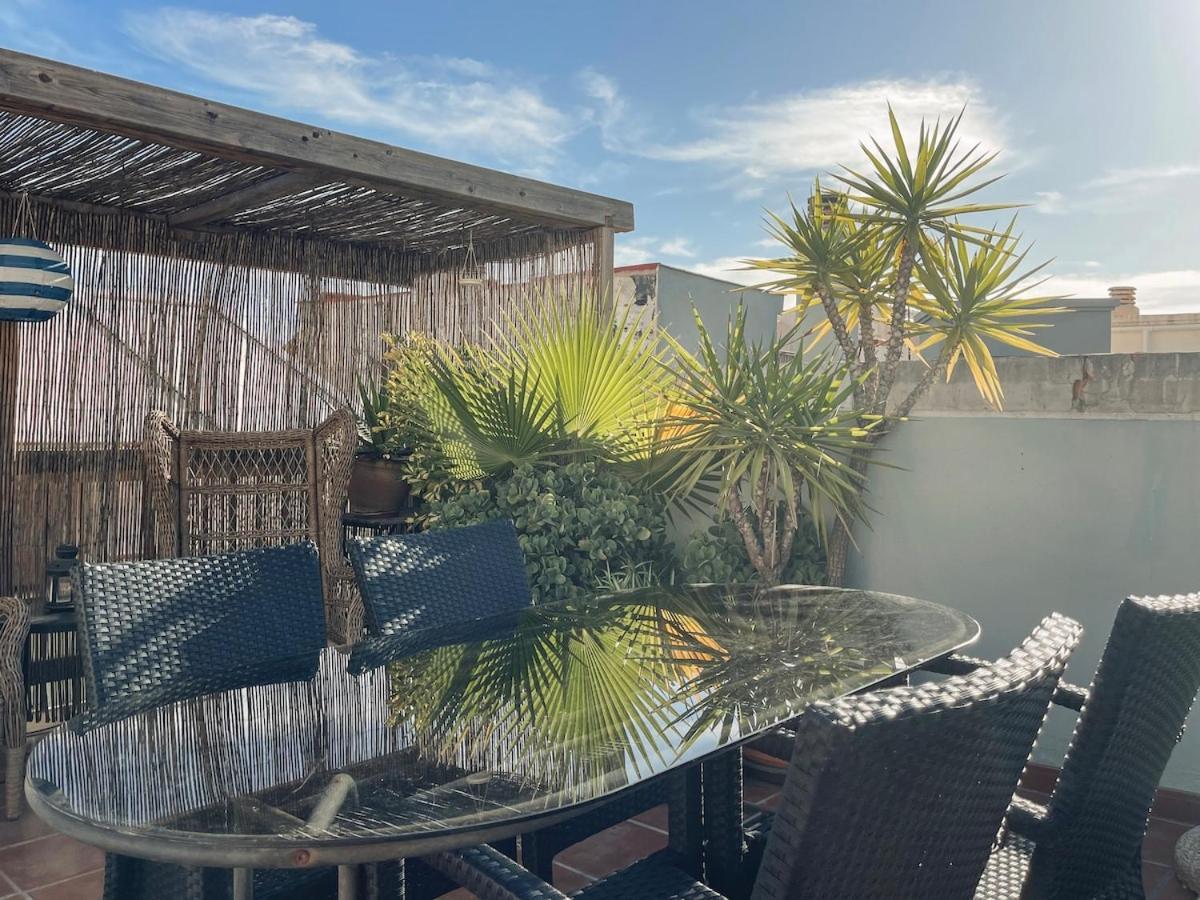 Panoramic Rooftop Duplex Retreat Heart Of Málaga