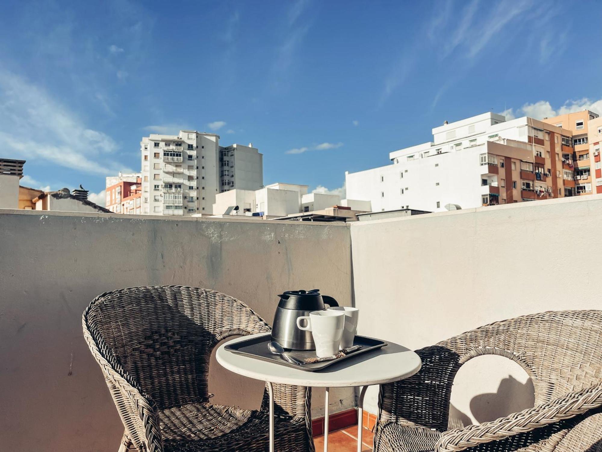 Panoramic Rooftop Duplex Retreat Heart Of Apartment Málaga
